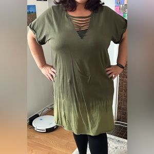 Women’s plus size cotton dress